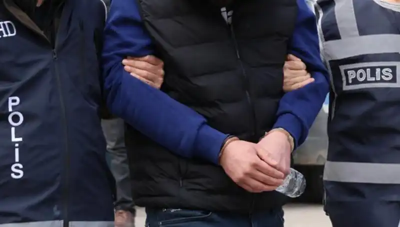 DAEŞ Ağlarına Darbe: 4 İlde Eş Zamanlı Operasyon Gerçekleşti