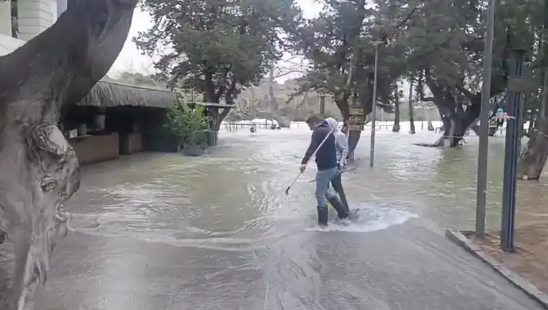 Manavgat Irmağı'nda Yükselen Sular, İşletmeleri Tehdit Ediyor