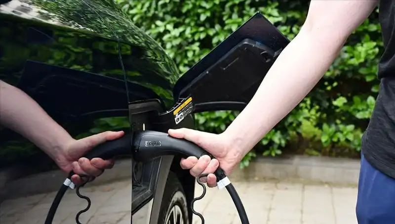 Batarya Devi CATL'dan Devrim Niteliğinde Yeni Ürün: 5 Dakikada 520 Kilometre Mümkün mü?