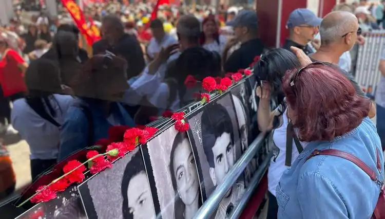 Madımak Olayı’nın 32. Yıl Dönümünde Sivas’ta Yaşananlar Yeniden Hatırlanıyor