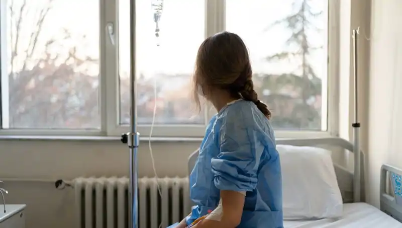 27 Yaşındaki Kadının Gizli Tehlikesi: Meme Kanseri Tanısı Şok Etti