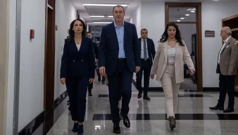 DEM Parti Heyetinin Siyasi Turu: Bugün Kapılarını Açan İki Kritik Görüşme