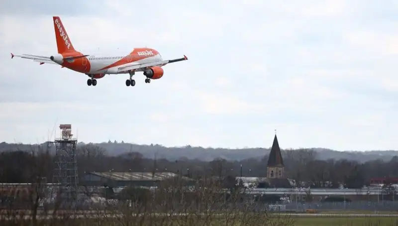 İtalya ve Yunanistan Seyahatine Çıkacaklar Dikkat! İptal ve Ertlemelere Hazır Olun