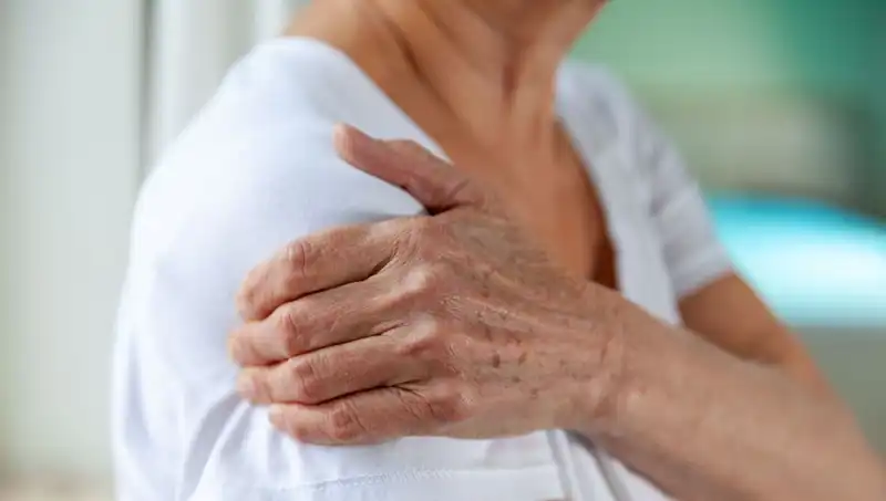 Akciğer Kanserinin Sessiz Belirtisi: Göz Ardı Edilen Dikkat Çekici İşaretler