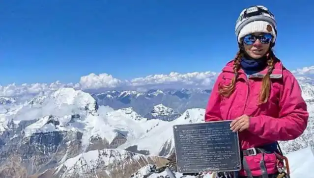 Kırık Bacakla 7 Bin Metrede Kaybolan Rus Dağcıya İki Haftadır Ulaşılamıyor